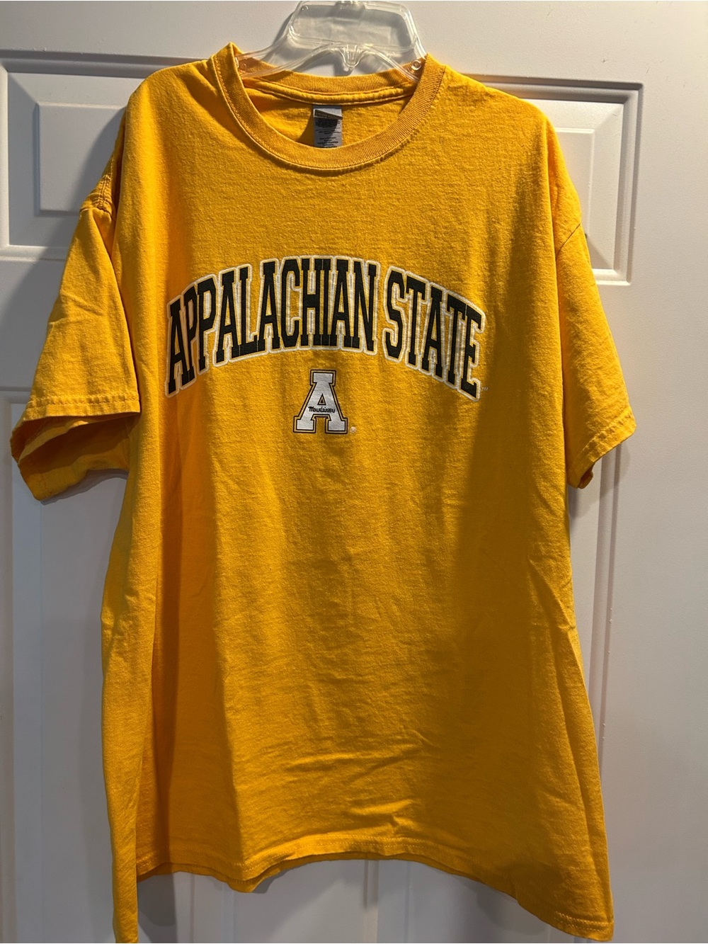 Unisex Appalachian State Gold Graphic 100 % Ultra CottonTee Size XL